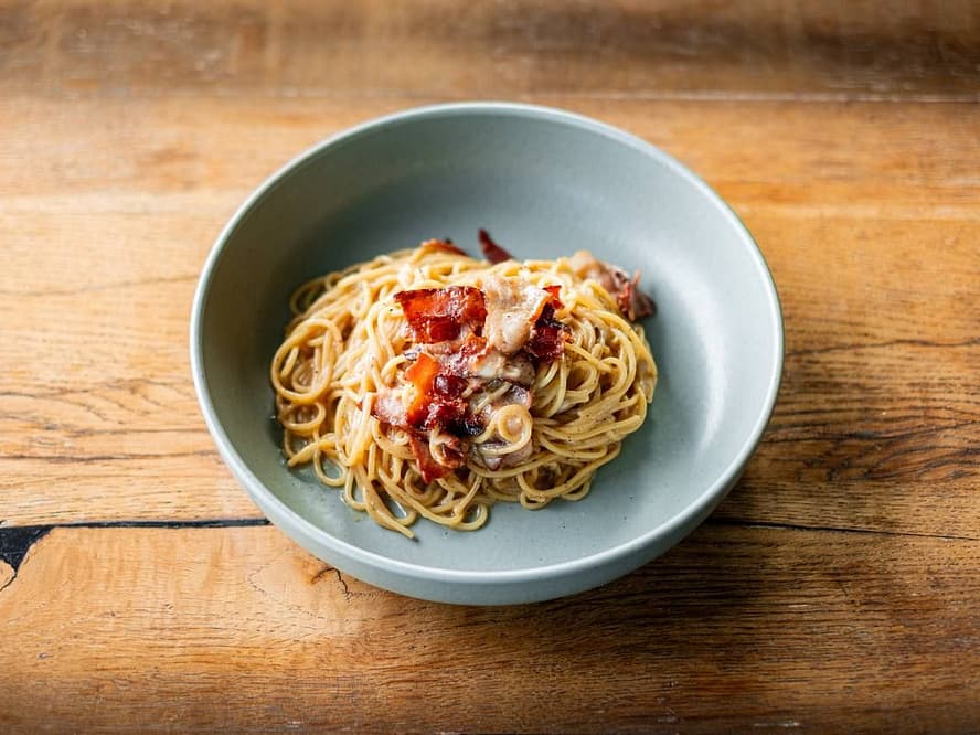 Fettuccine with Seafood, Cream Sauce