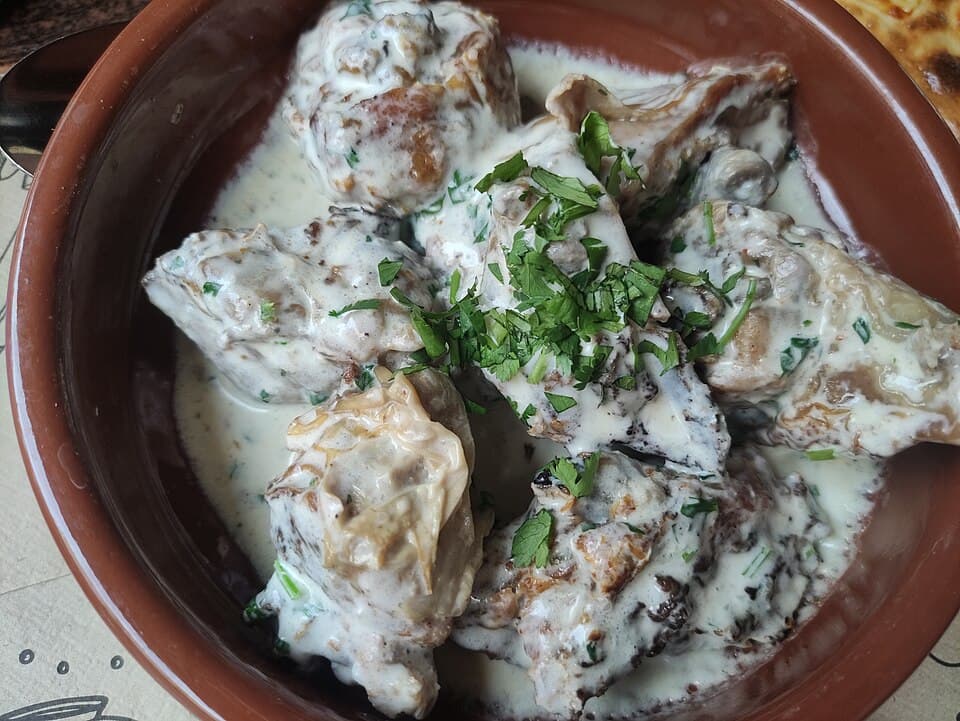 Chicken Shkmeruli