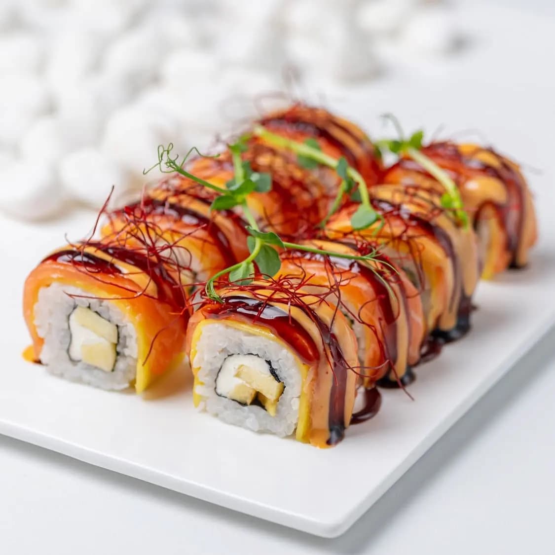 Ringo Salmon Roll