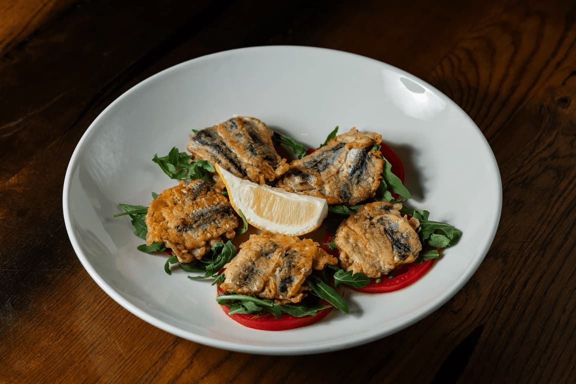 Tyulka Patties with Tomatoes